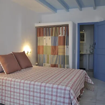 Villa Belogna Ikons Vivlos